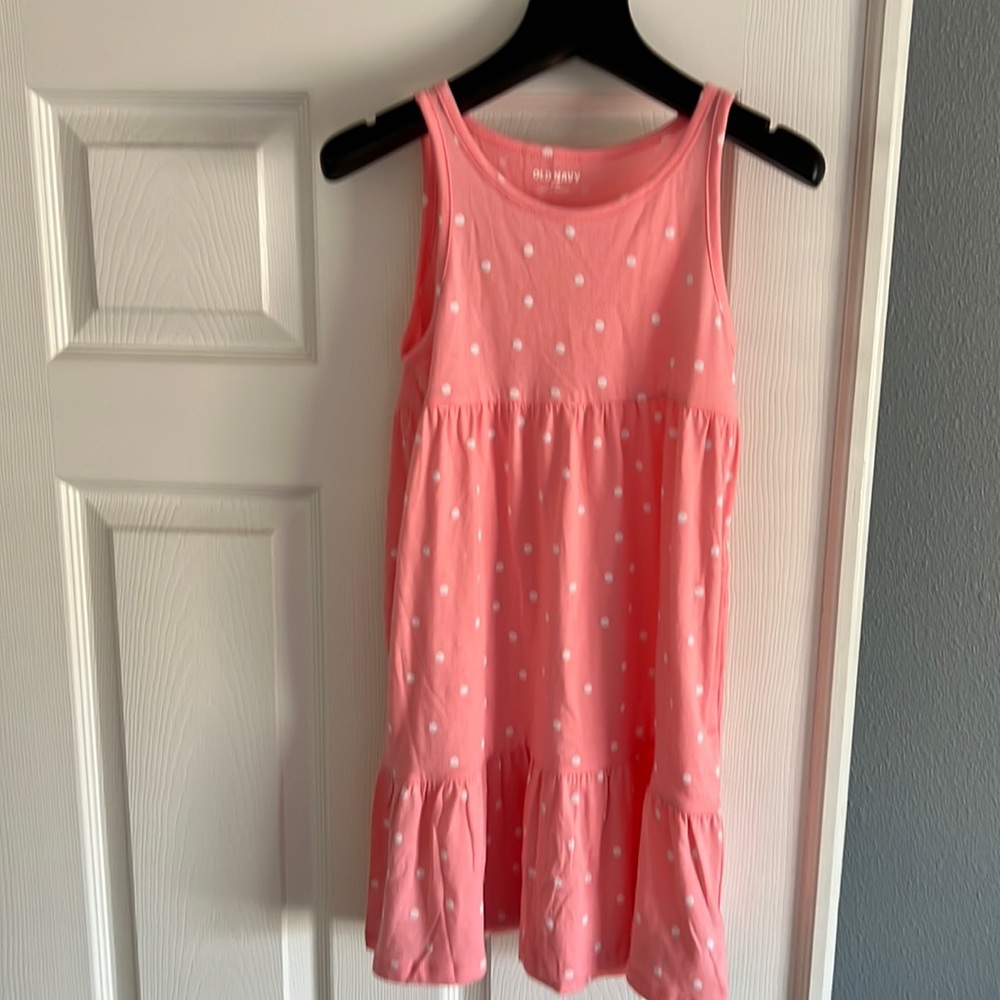 Girls dress, Old Navy, size 8, from a non smoking pet free home